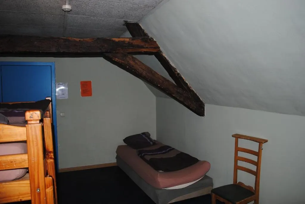 Charlie Rockets Youth Hostel Brugge Belçika