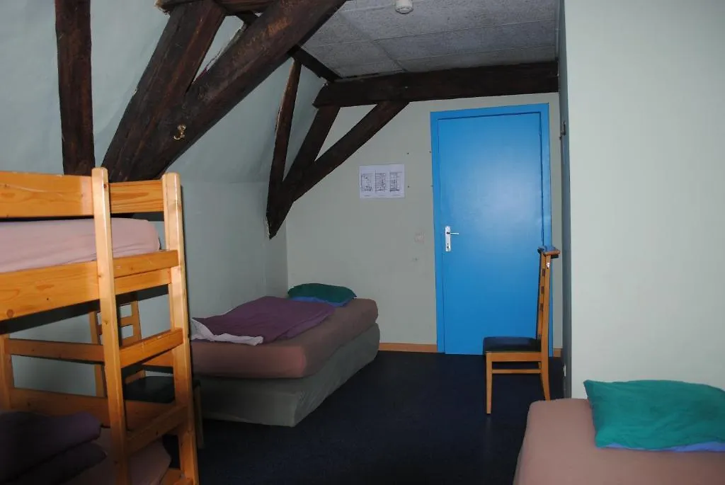 Charlie Rockets Youth Hostel Brugge Belçika